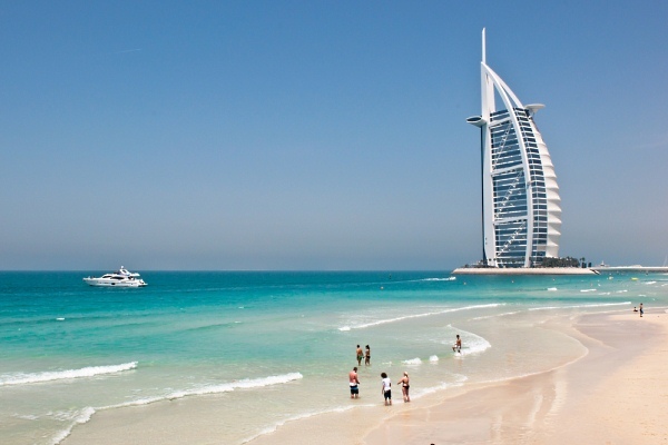 Brunch & Music in Dubai: January 8, 9 2016Weekend on the way in Dubai: 19-20-21 April 2018
